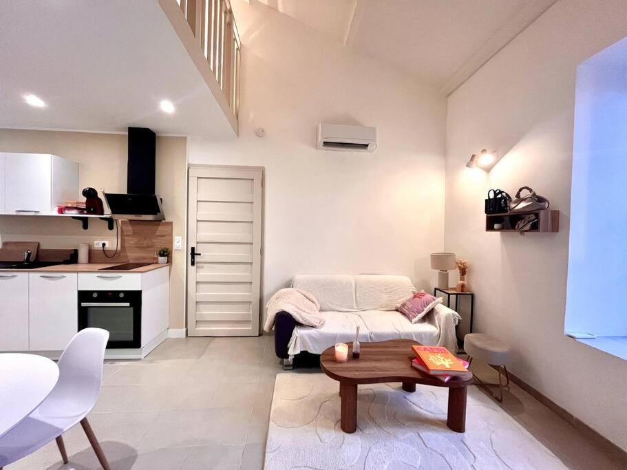 De Charme Avec Mezzanine * Bastia (Corsica)